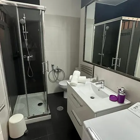 Torres Yomely Americas Apartamento *
